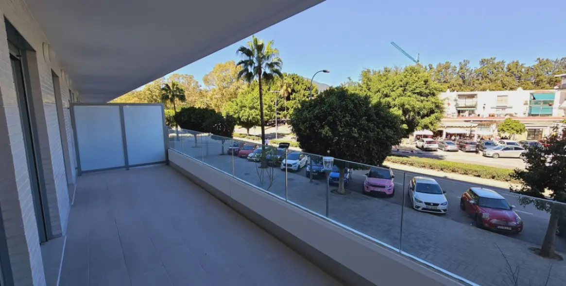 Продажа апартаментов на среднем этаже в Nueva Andalucía 35