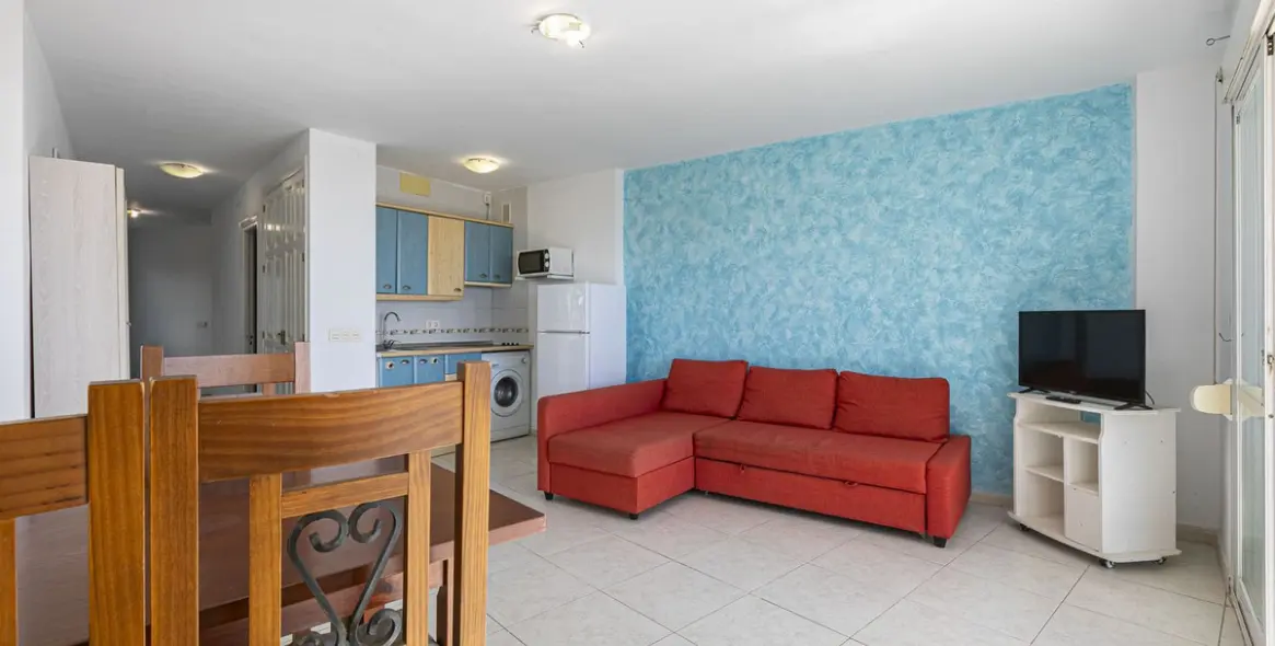 Sale of ground floor apartment in Calahonda 6