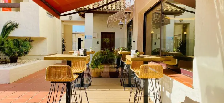 Venta de oficina en Nueva Andalucía 3