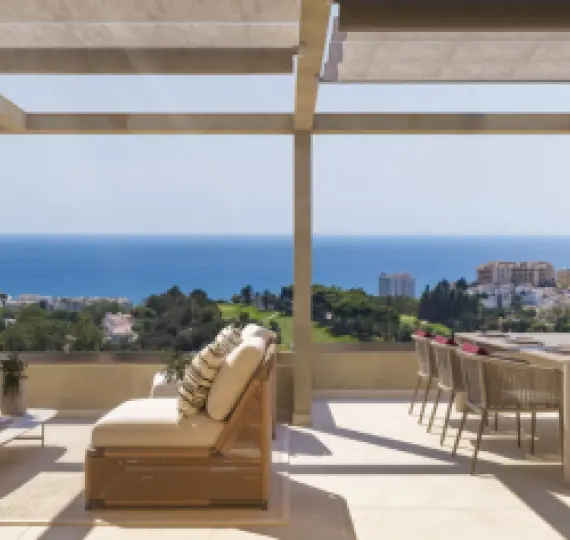 Продажа апартаментов на среднем этаже в Benalmadena