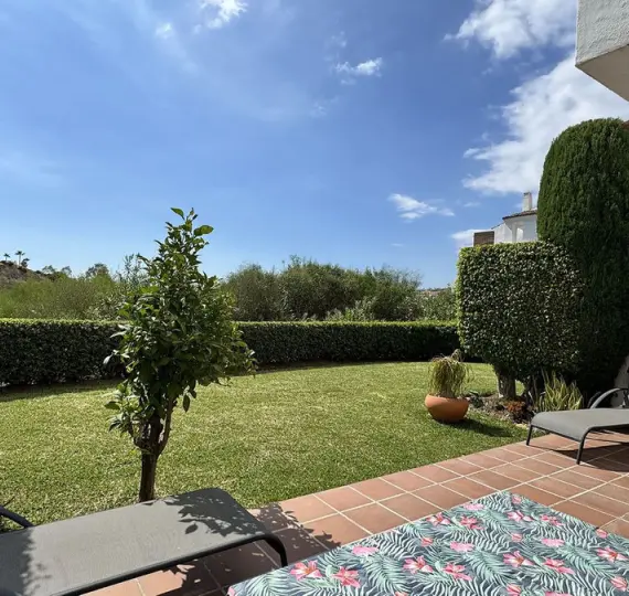Sale of ground floor apartment in Los Arqueros