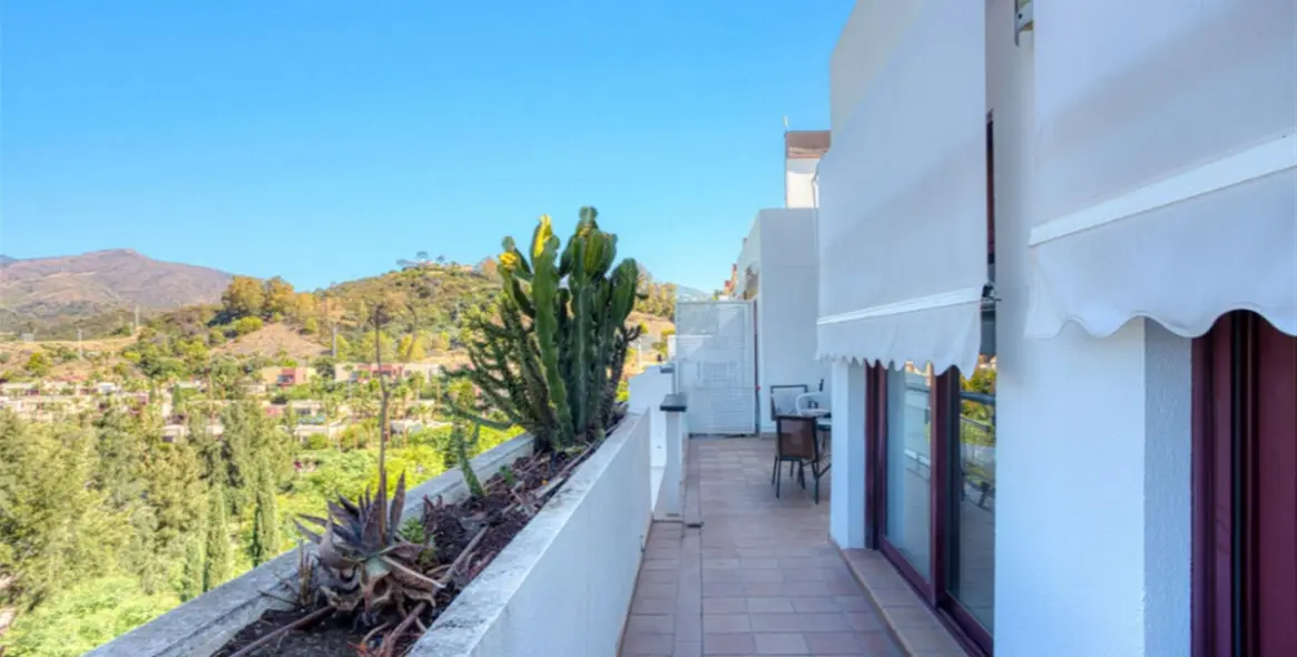 Sale of penthouse duplex in Benahavís 20