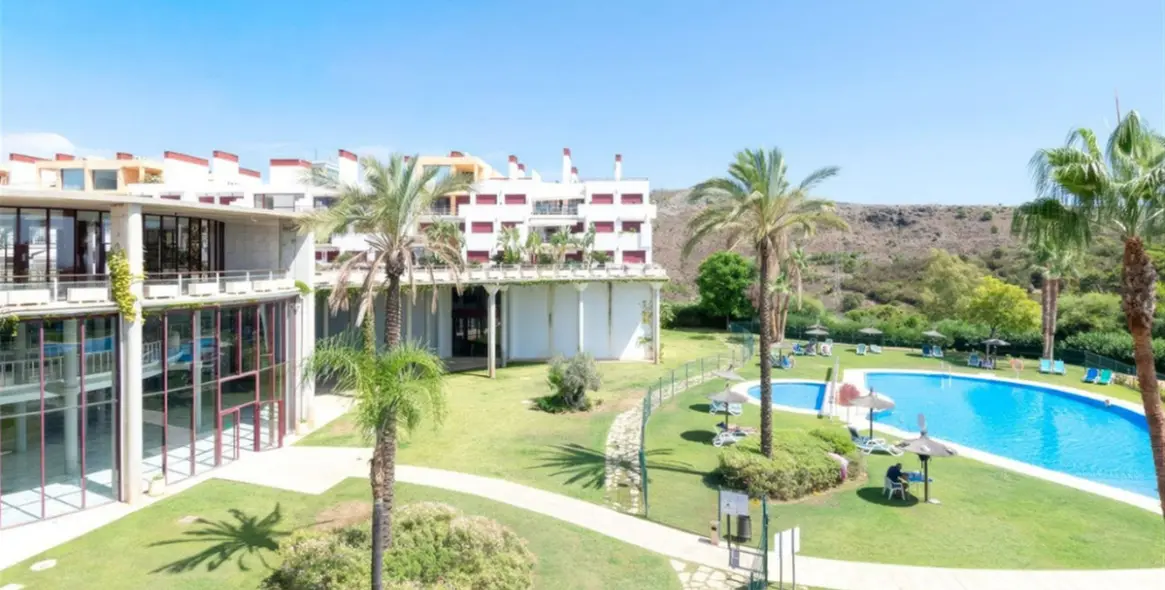 Sale of penthouse duplex in Benahavís 28