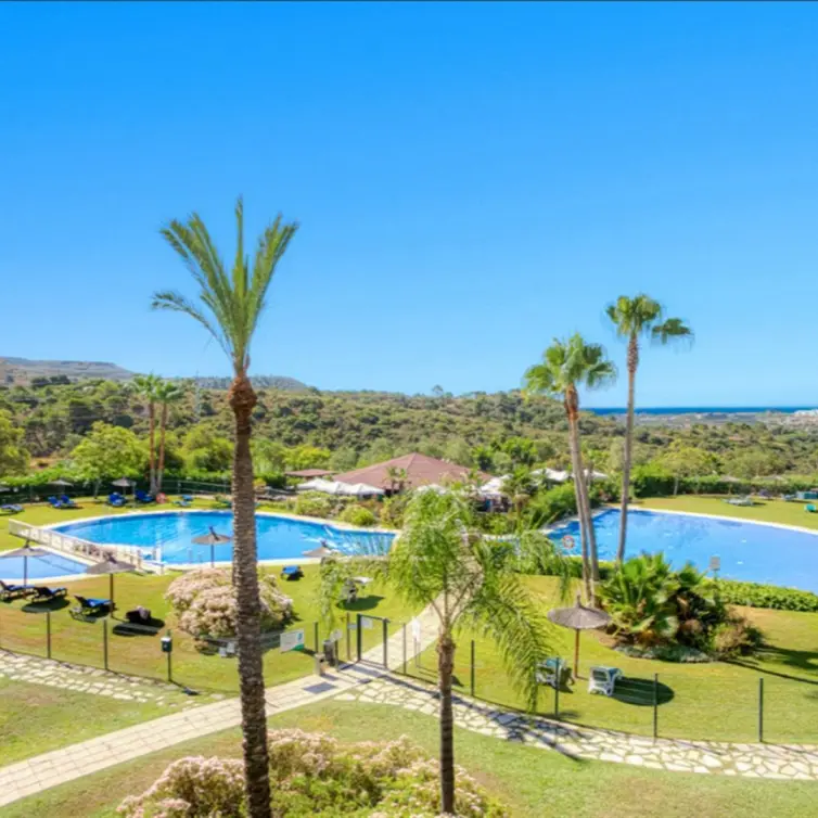 Venta de ático dúplex en Benahavís