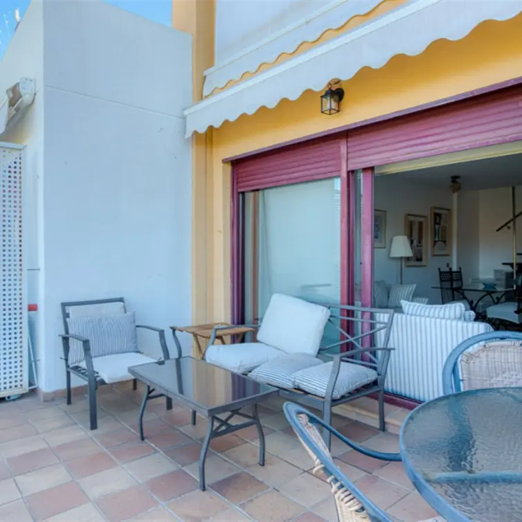 Venta de ático dúplex en Benahavís