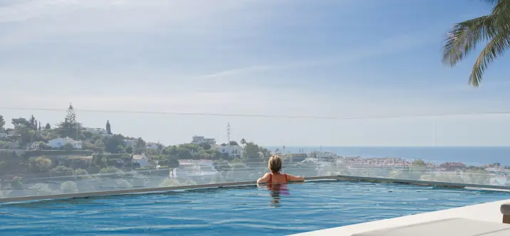 Продажа апартаментов на первом этаже в Fuengirola 1