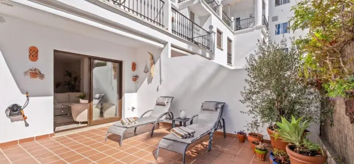 Sale of ground floor apartment in La Duquesa 3