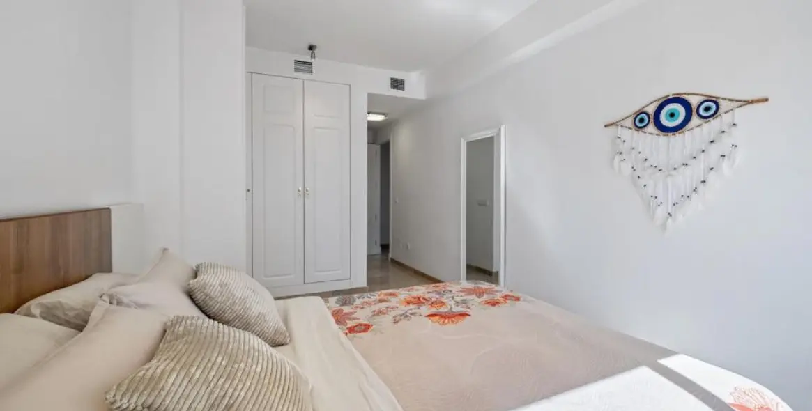 Sale of ground floor apartment in La Duquesa 15