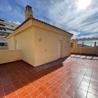 Sale of penthouse in Torrequebrada