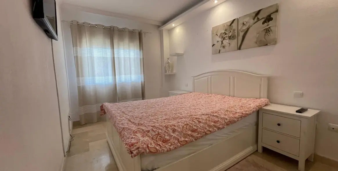 Sale of penthouse in Torrequebrada 24