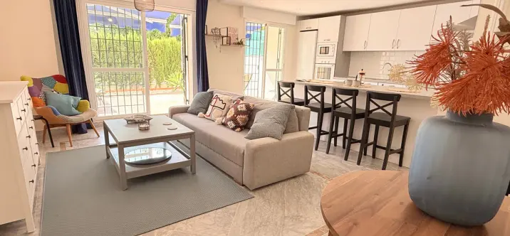 Sale of ground floor apartment in Puerto Banús 3