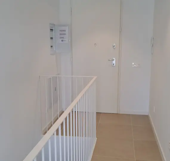 Semi-detached house R5229577