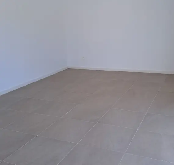 Semi-detached house R5229577