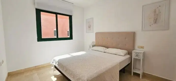 Sale of ground floor apartment in Marbesa 4