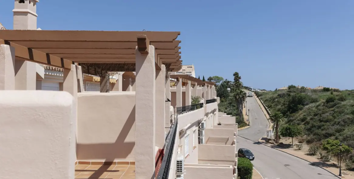 Sale of penthouse in Manilva 43