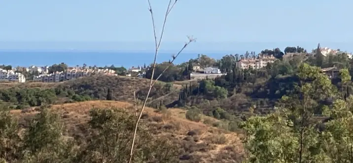 Продажа  жилого участка в Mijas 1