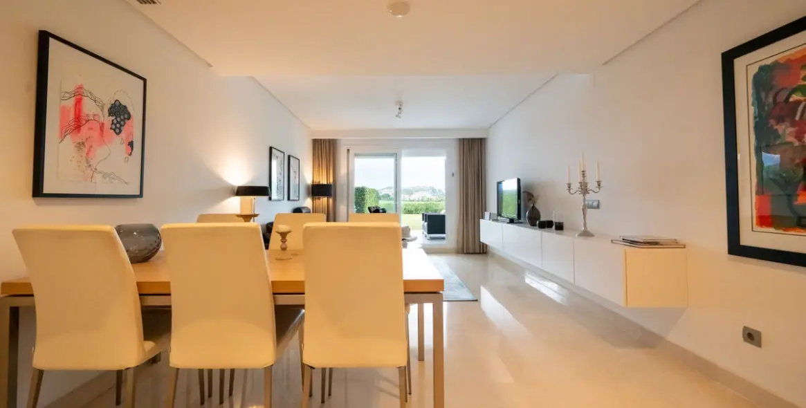 Sale of ground floor apartment in Los Arqueros 1