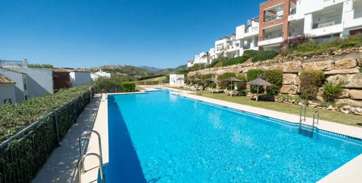 Sale of ground floor apartment in Los Arqueros 15