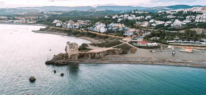 Sale of ground floor apartment in Casares Playa 4