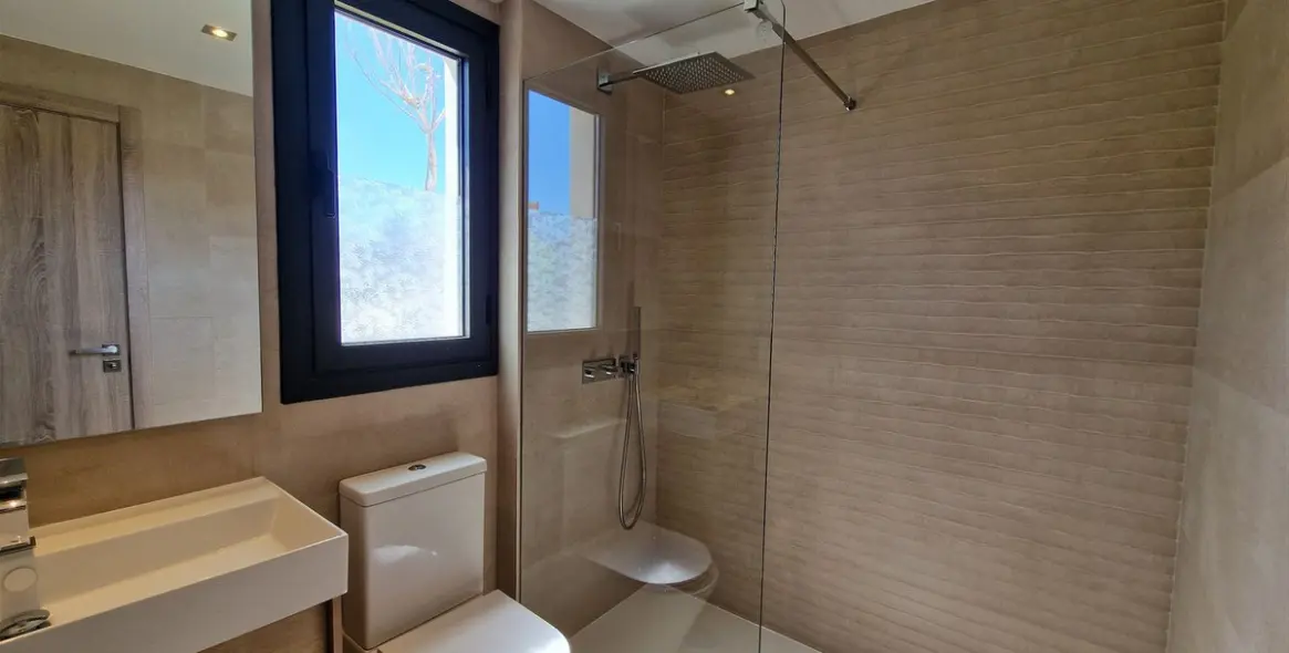 Sale of ground floor apartment in Casares Playa 9