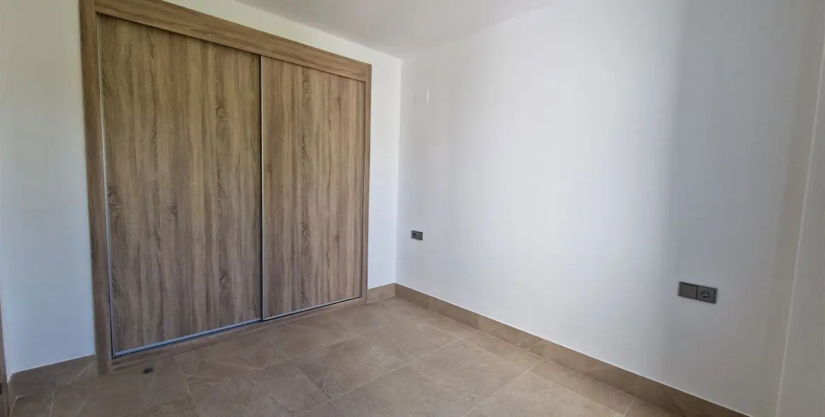 Sale of ground floor apartment in Casares Playa 11