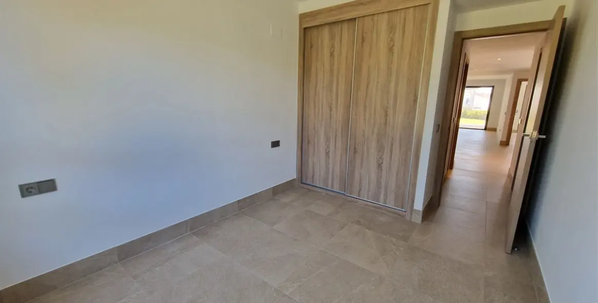 Sale of ground floor apartment in Casares Playa 14