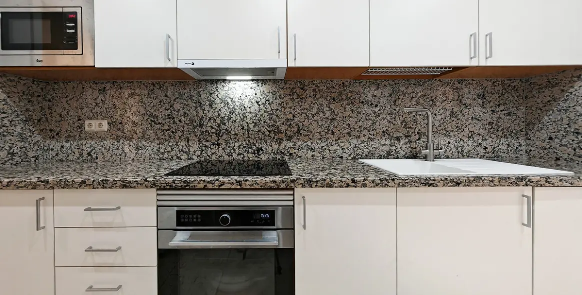 Продажа апартаментов на первом этаже в Estepona (район Estepona) 4