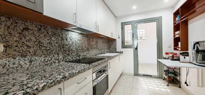 Апартаменты на первом этаже R5005735 4