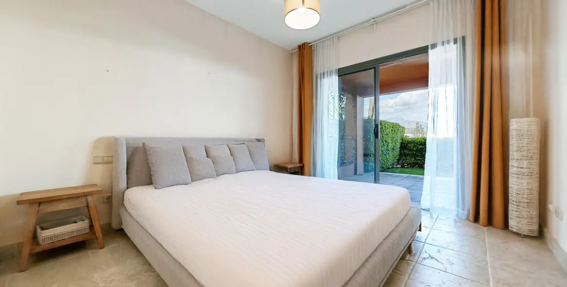 Продажа апартаментов на первом этаже в Estepona (район Estepona) 6