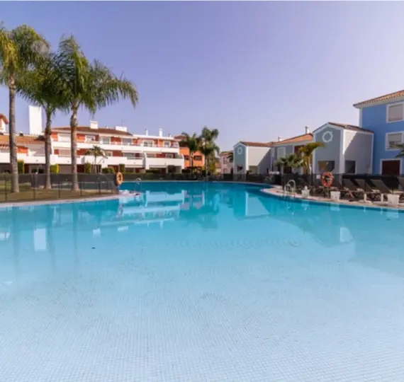 Апартаменты на первом этаже R5107054