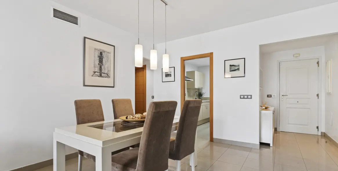 Продажа апартаментов на первом этаже в Estepona (район Estepona) 9