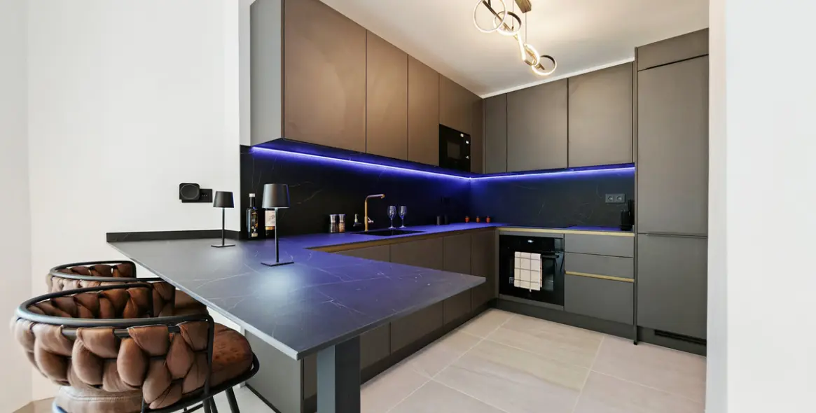 Sale of penthouse in Estepona 4