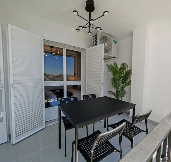 Sale of penthouse in Estepona