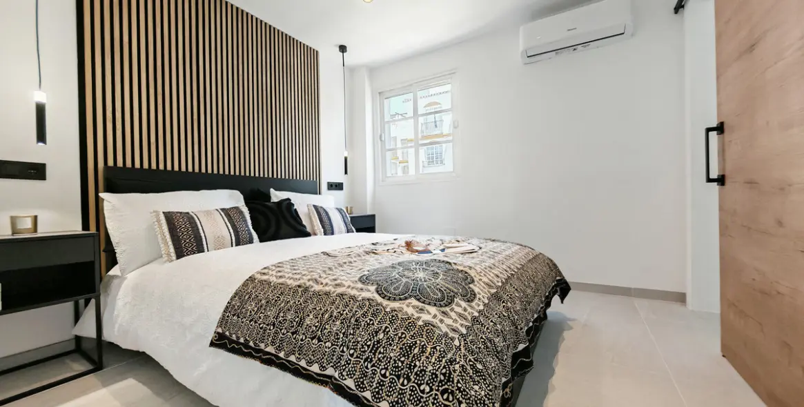 Sale of penthouse in Estepona 12