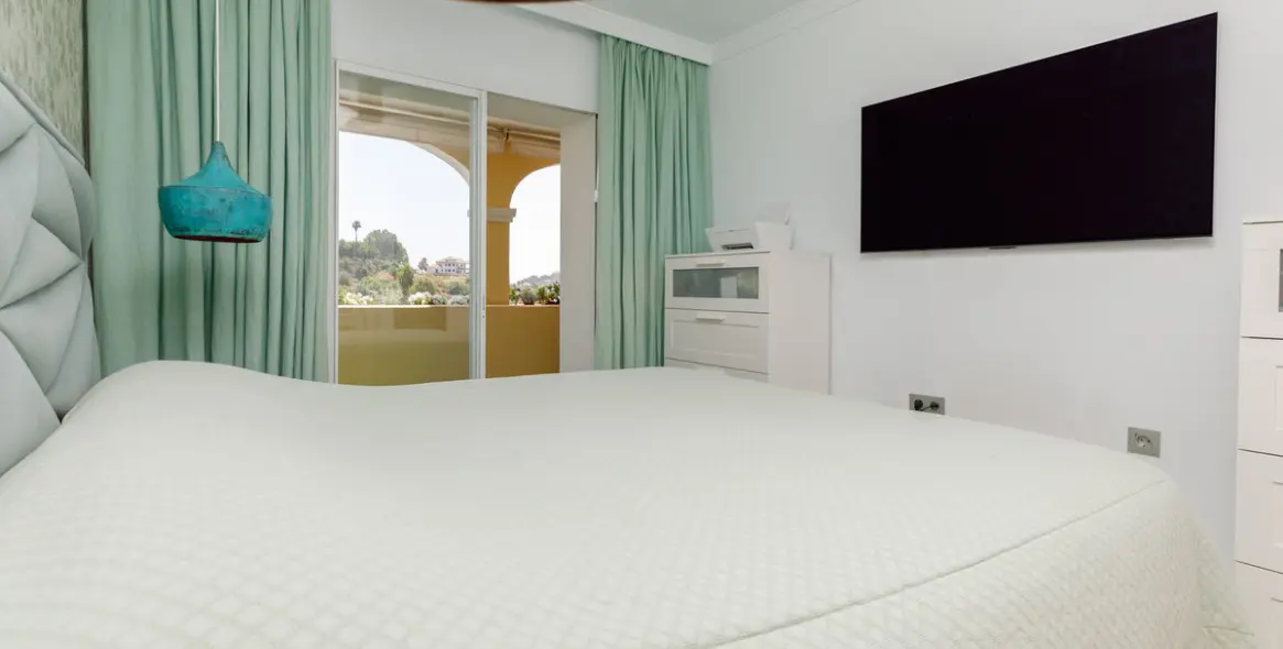 Продажа апартаментов на среднем этаже в La Quinta 12