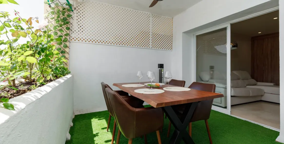 Продажа апартаментов на среднем этаже в La Quinta 18