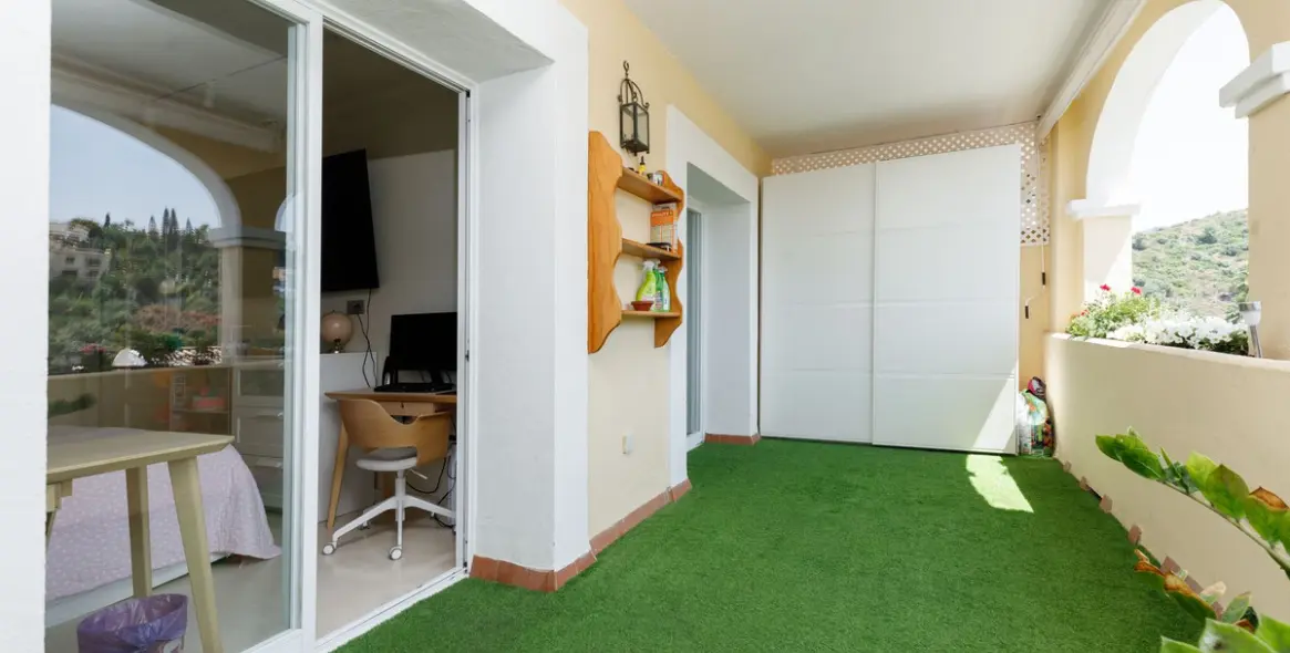 Продажа апартаментов на среднем этаже в La Quinta 19