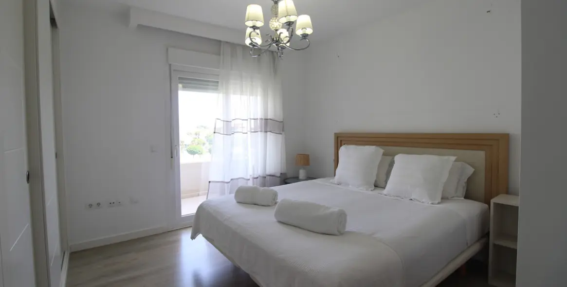 Продажа апартаментов на среднем этаже в Nueva Andalucía 7