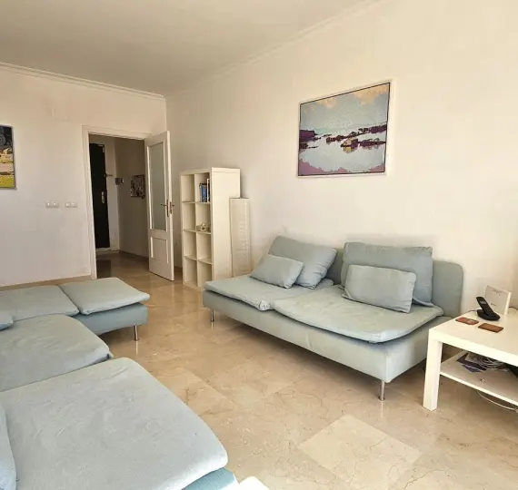 Sale of penthouse in Casares Playa