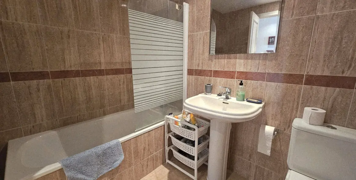 Sale of penthouse in Casares Playa 14