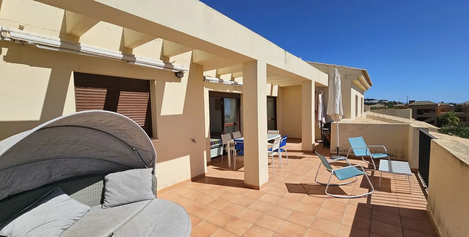 Продажа пентхауса в Casares Playa 15