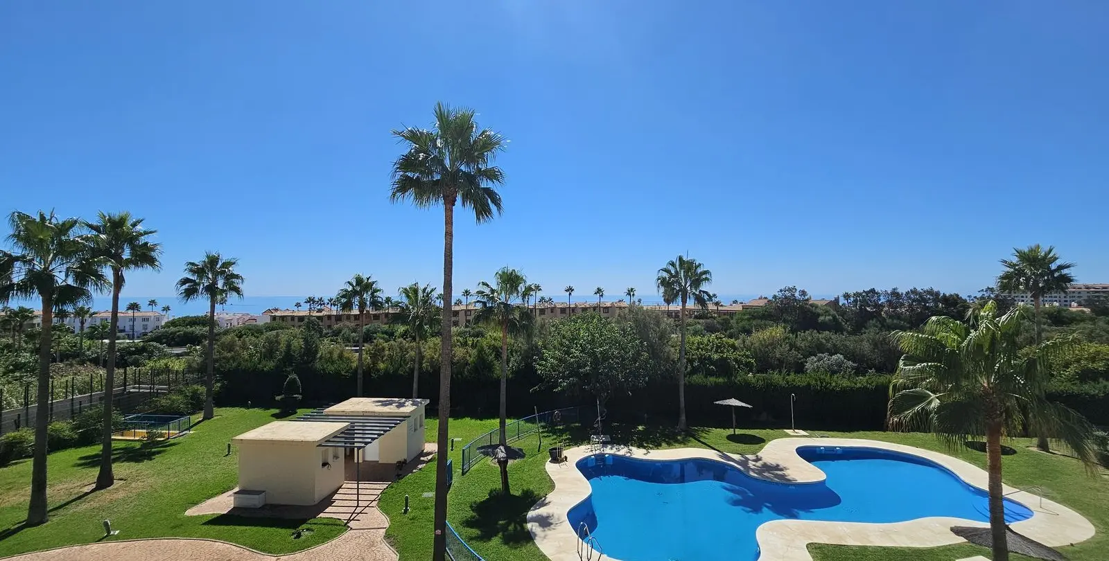Продажа пентхауса в Casares Playa 19