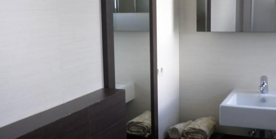 Sale of townhouse in Estepona 18