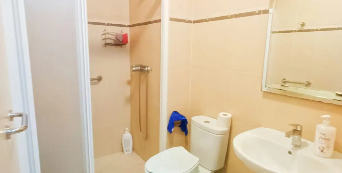 Sale of townhouse in Estepona 2