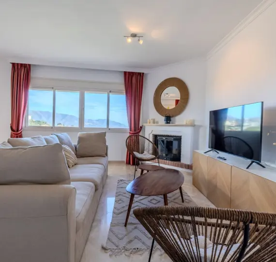 Sale of penthouse in La Mairena