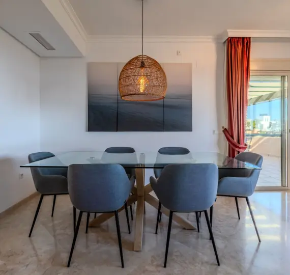 Sale of penthouse in La Mairena