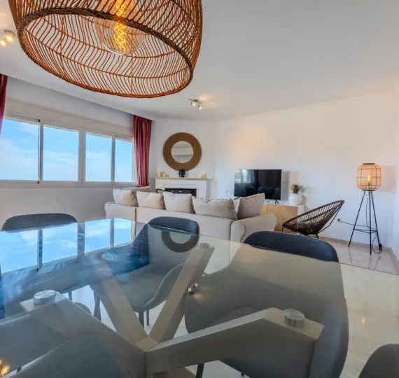 Sale of penthouse in La Mairena