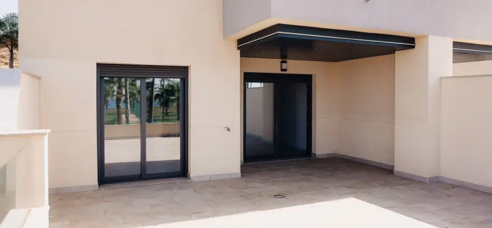 Продажа апартаментов на первом этаже в Vélez-Málaga 0