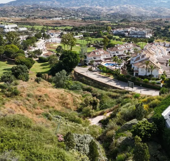 Продажа апартаментов на первом этаже в Vélez-Málaga