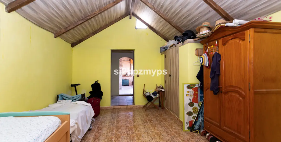 Sale of detached villa in Algarrobo 30